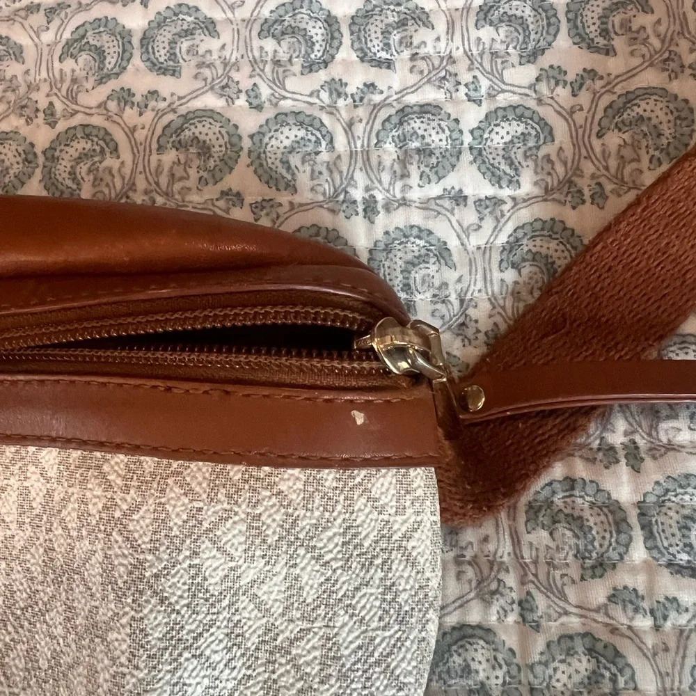 Michael Kors Tan and Cream Belt Bag